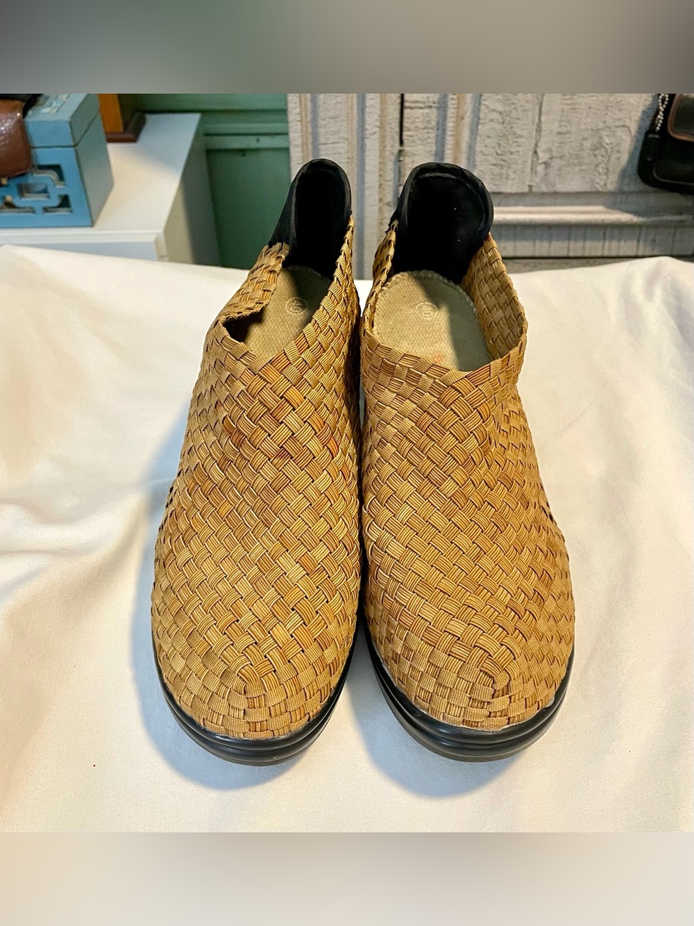 Bernie Mev Chesca Heeled Shoes - Womens Sz 9 (40) - British tab color - Comfort